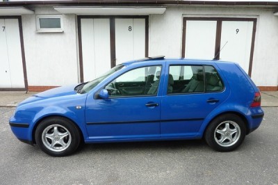 Álit Volkswagen Golf 4